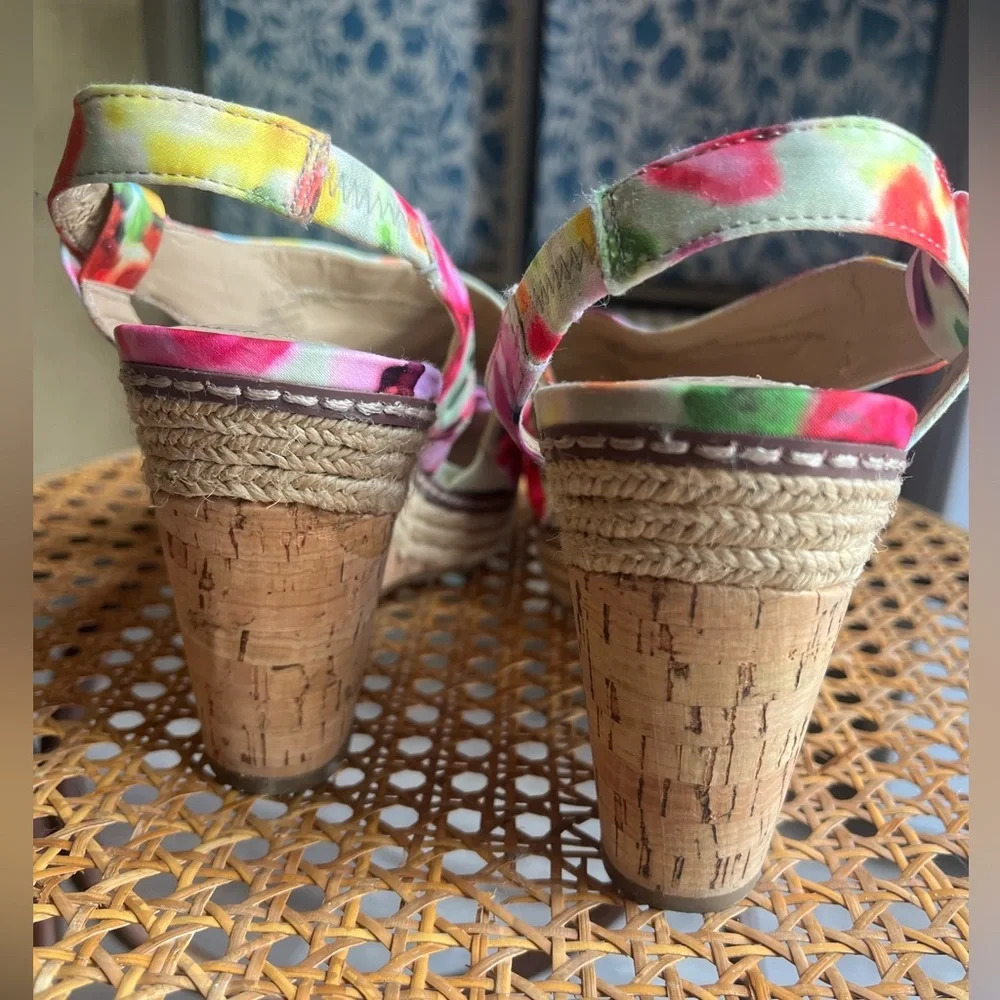 Naturalizer Multicolor Strappy Wedges - Picture 3 of 12